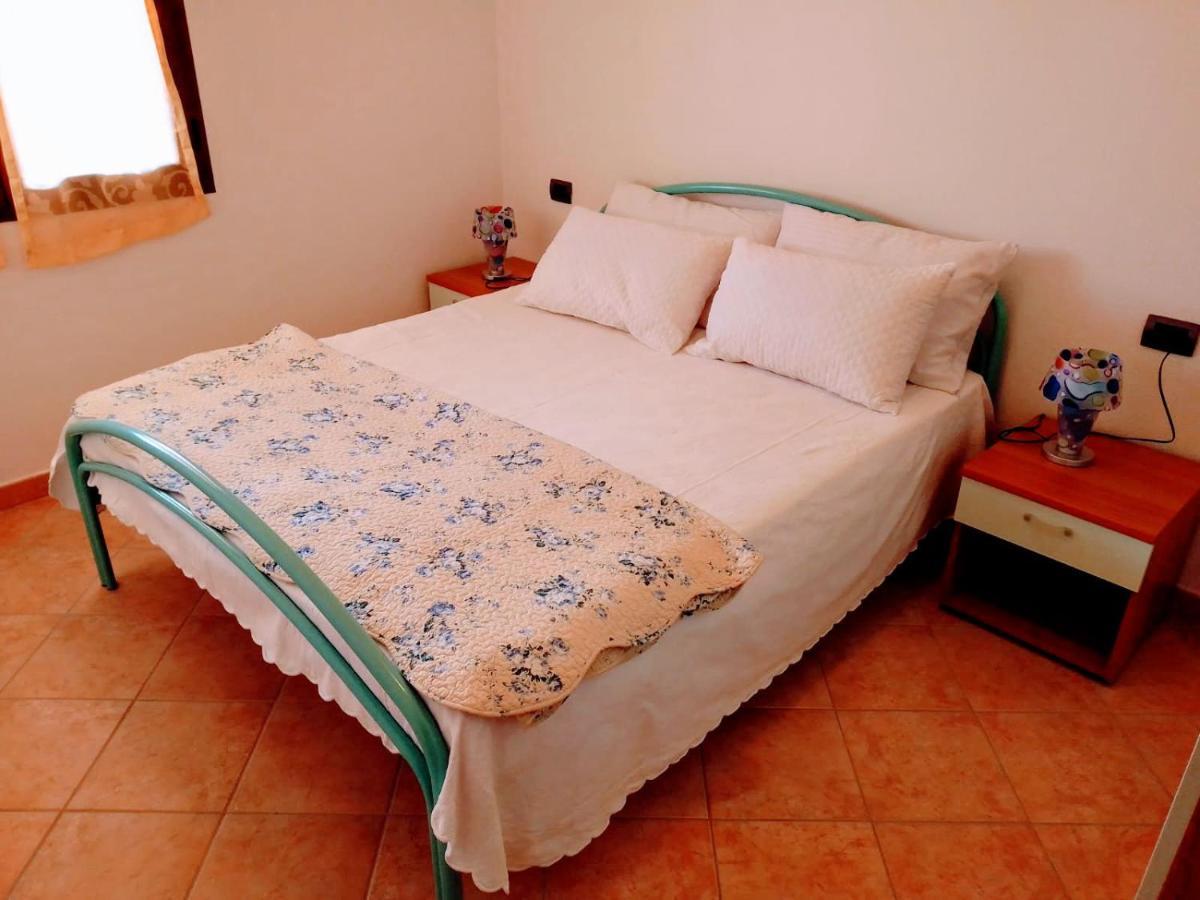 דירות אורוסיי Residenza Rosa Maria מראה חיצוני תמונה